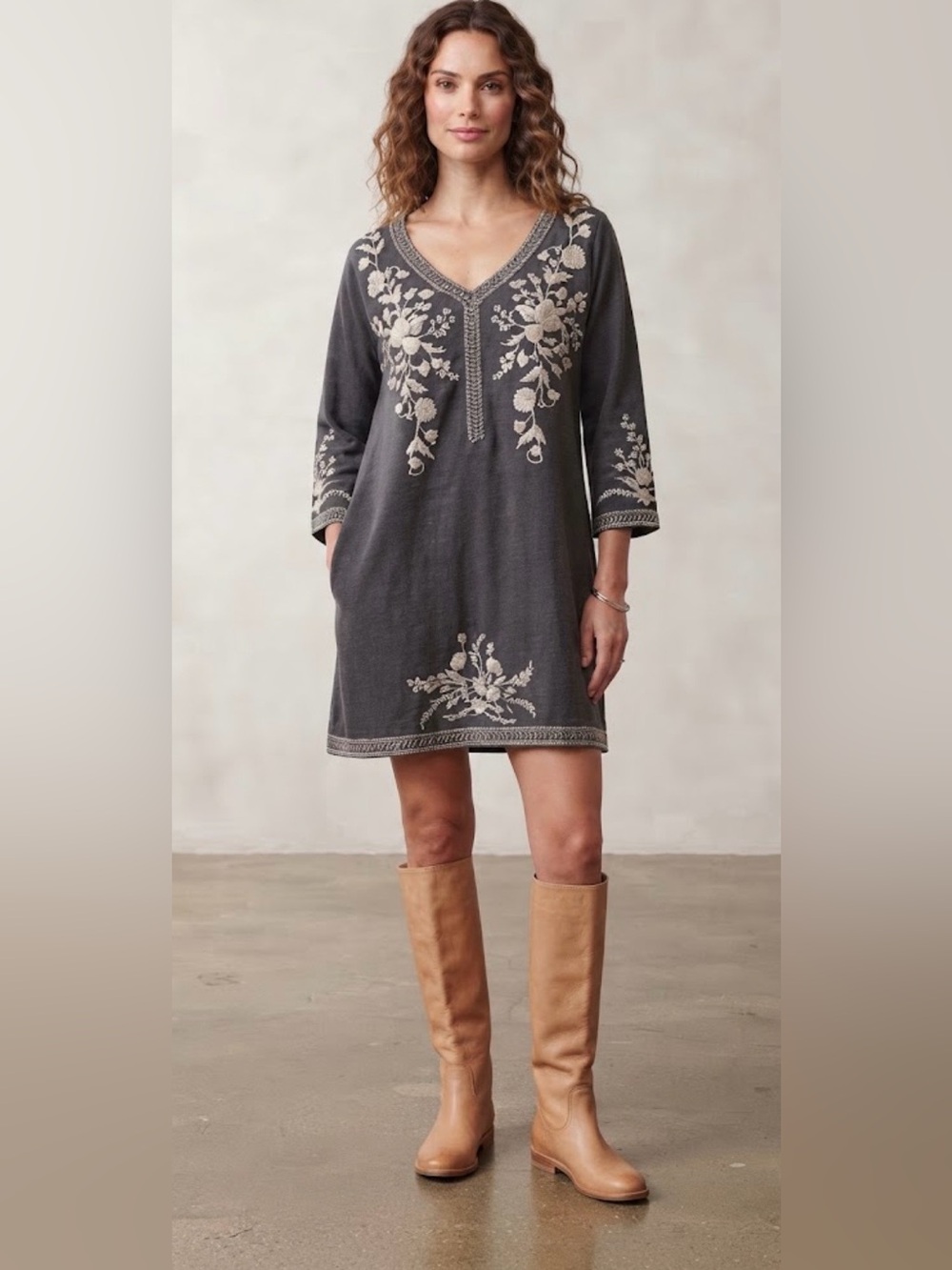 NWOT Karyn Seo Handmade embroidered boho-style split-neck tunic dress L